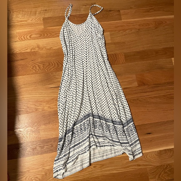 J. Valdi Midi Dress - Picture 5 of 5